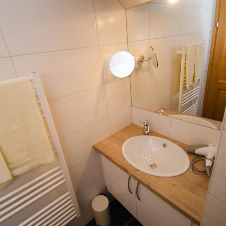 Ferienwohnungen Flattnerhof - Apartment mit 2 Schlafzimmern - 4