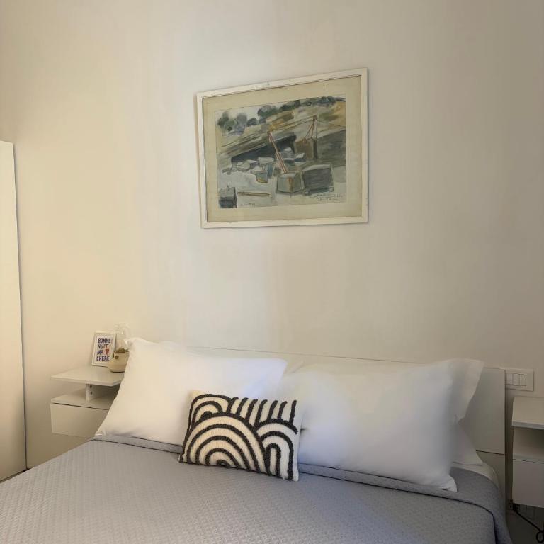 Le Finestre Veneris - Deluxe Double Room with Side Sea View - 10