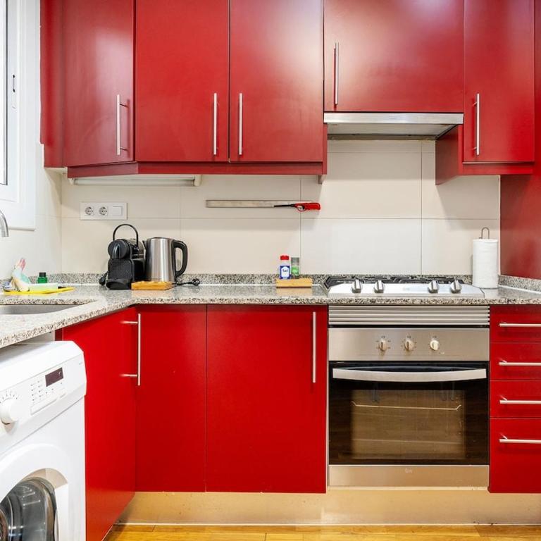 Spacious apartment in Sant Gervasi - Three-Bedroom Apartment - 4