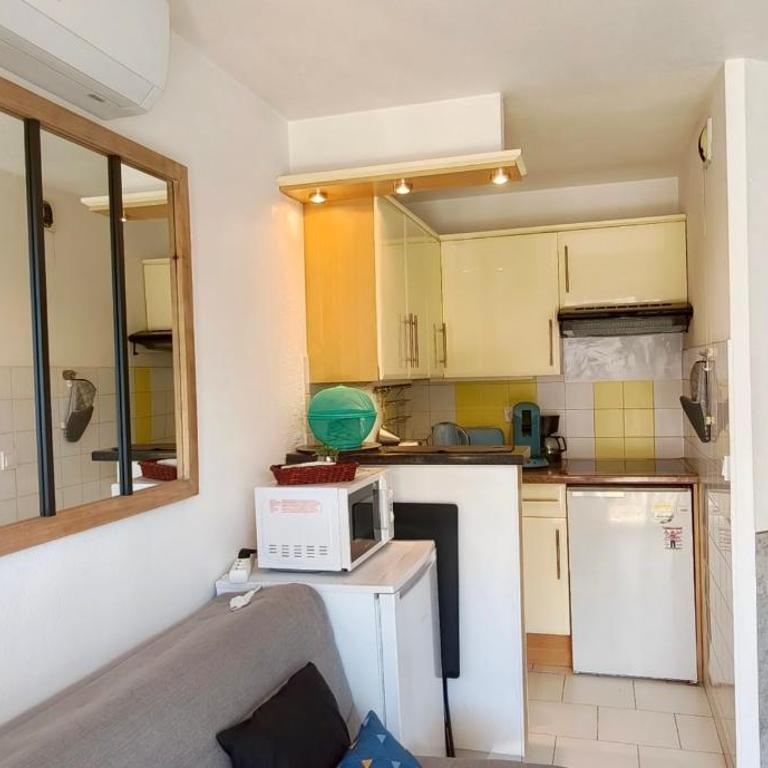 Nice appartment wbalcony Port Fréjus - Appartamento - 2