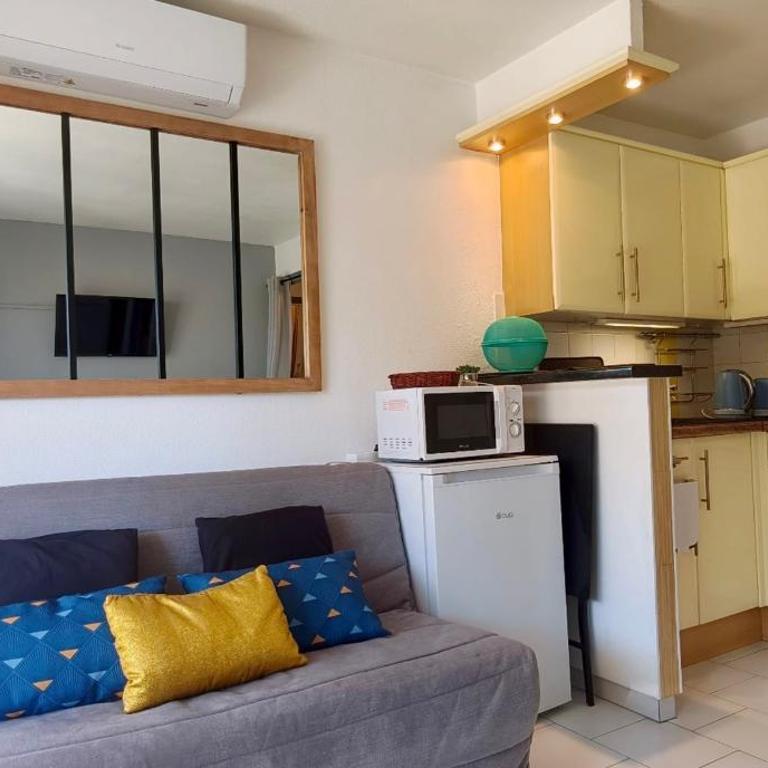 Nice appartment wbalcony Port Fréjus - Appartamento - 1