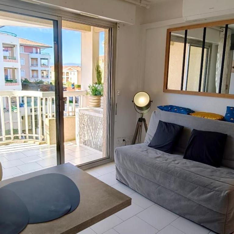 Nice appartment wbalcony Port Fréjus - Appartamento - 4