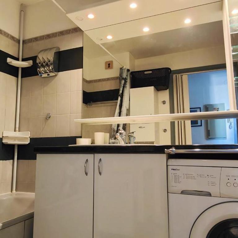 Nice appartment wbalcony Port Fréjus - Appartamento - 11