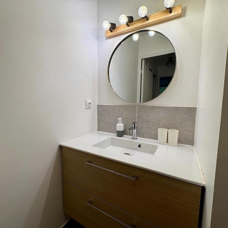 Godard - T3 avec 2 Chambres 1 Salle de Bain et Balcon - Apartment mit 2 Schlafzimmern - 10