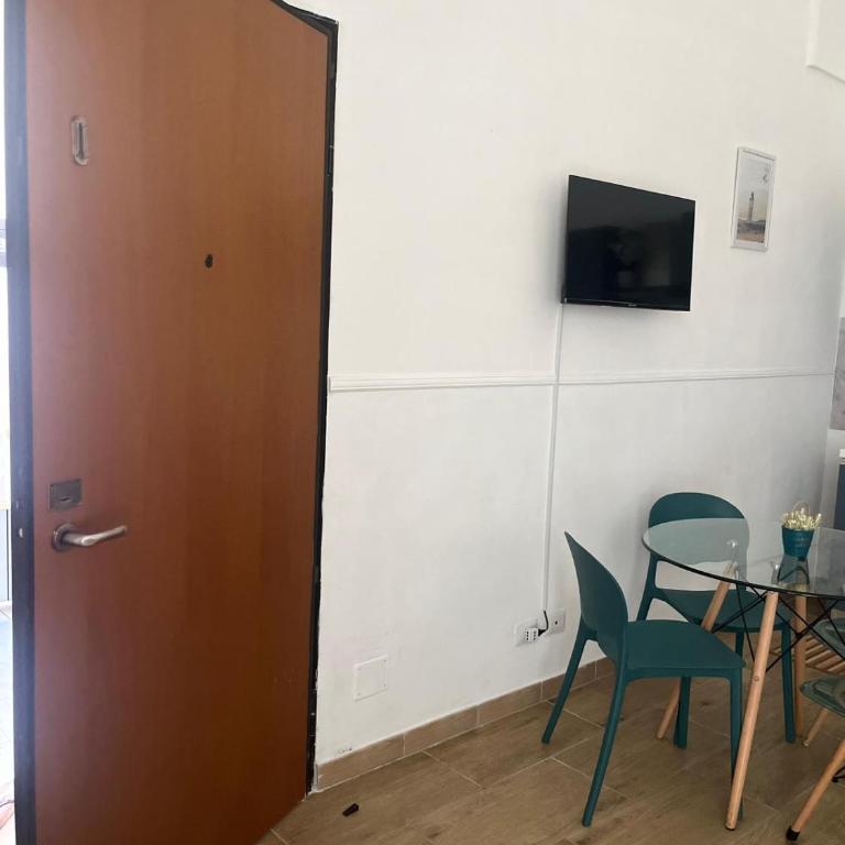 Svevo flat - room - Appartamento con 1 Camera da Letto - Non Fumatori - 18