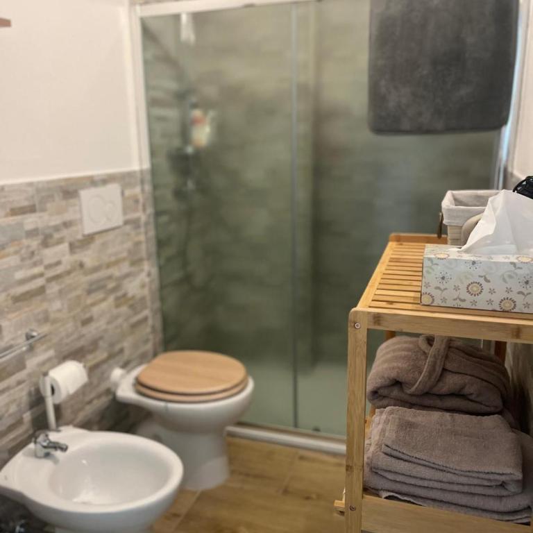 Svevo flat - room - Appartamento con 1 Camera da Letto - Non Fumatori - 8