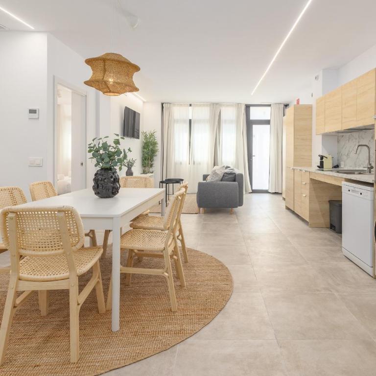 ApartUP Cabanyal Station B - One-Bedroom Apartment - 15