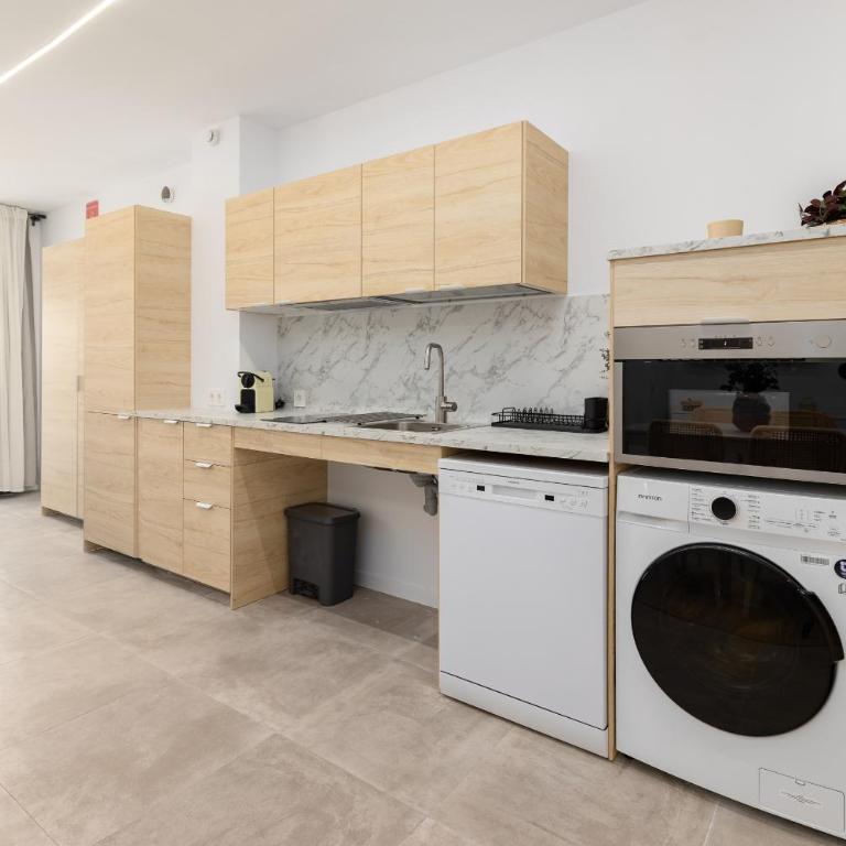 ApartUP Cabanyal Station B - One-Bedroom Apartment - 16