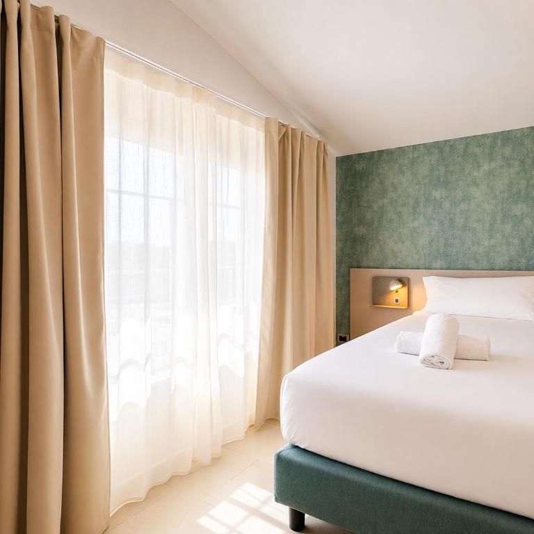 ZEST Rooms VERONA - Deluxe Room - 2