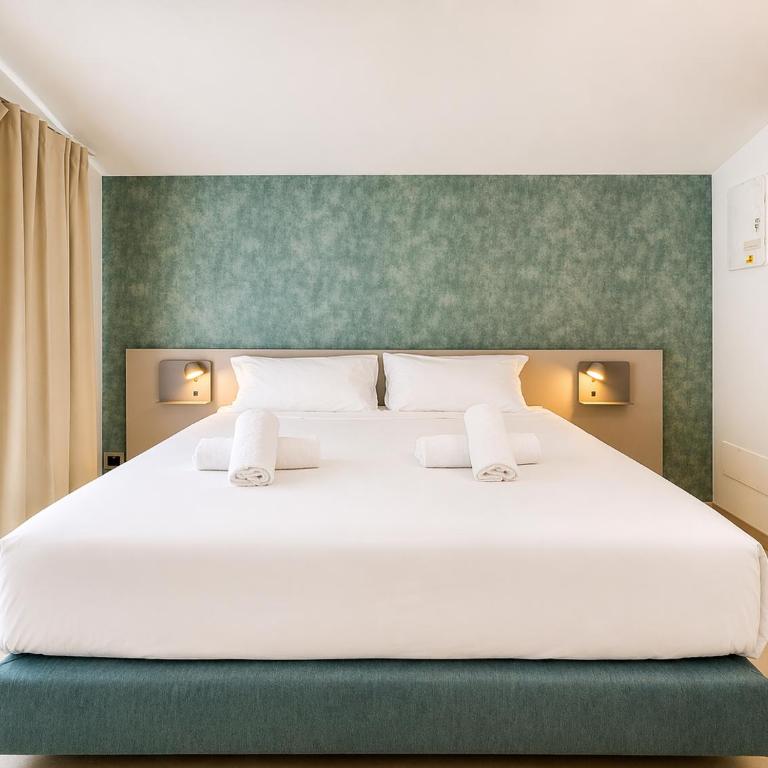 ZEST Rooms VERONA - Deluxe Room - 1