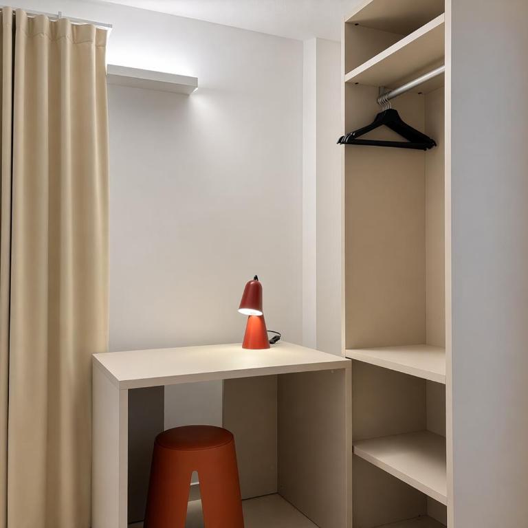ZEST Rooms VERONA - Deluxe Room - 1