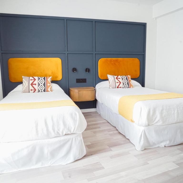 Hotel La Chiquita - Habitación Doble - 2 camas - 4