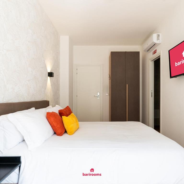 Opera Suites - Deluxe Double Room - 3