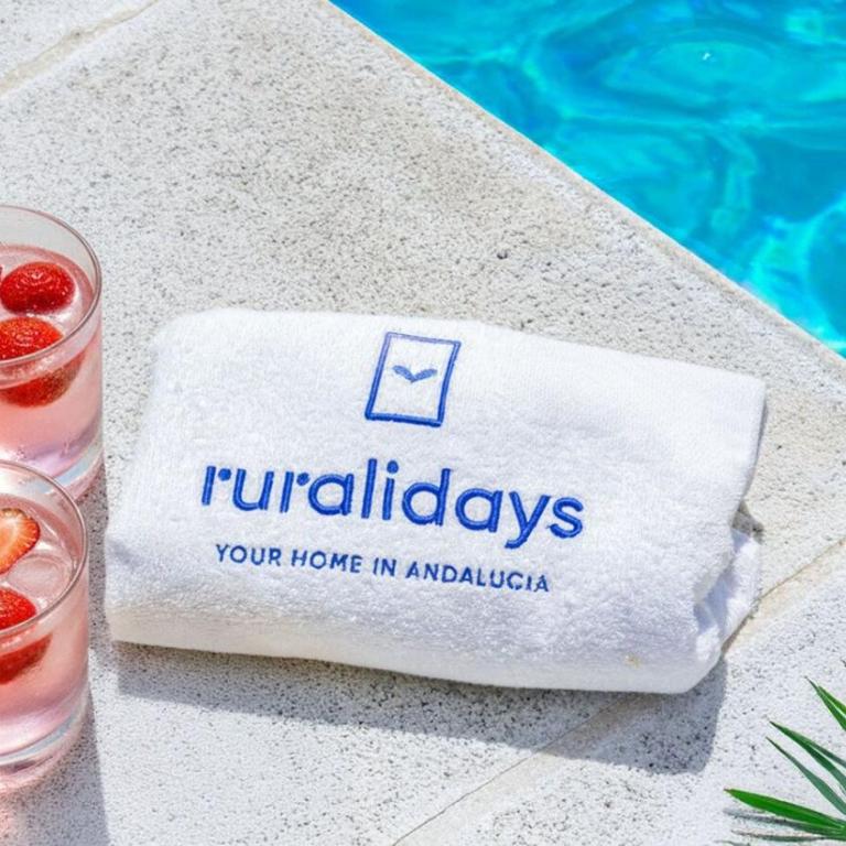 Cortijo El Vinculo Campillos by Ruralidays - Five-Bedroom Villa - 2