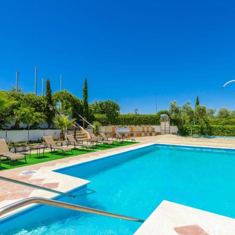 Cortijo El Vinculo Campillos by Ruralidays - Five-Bedroom Villa - 3