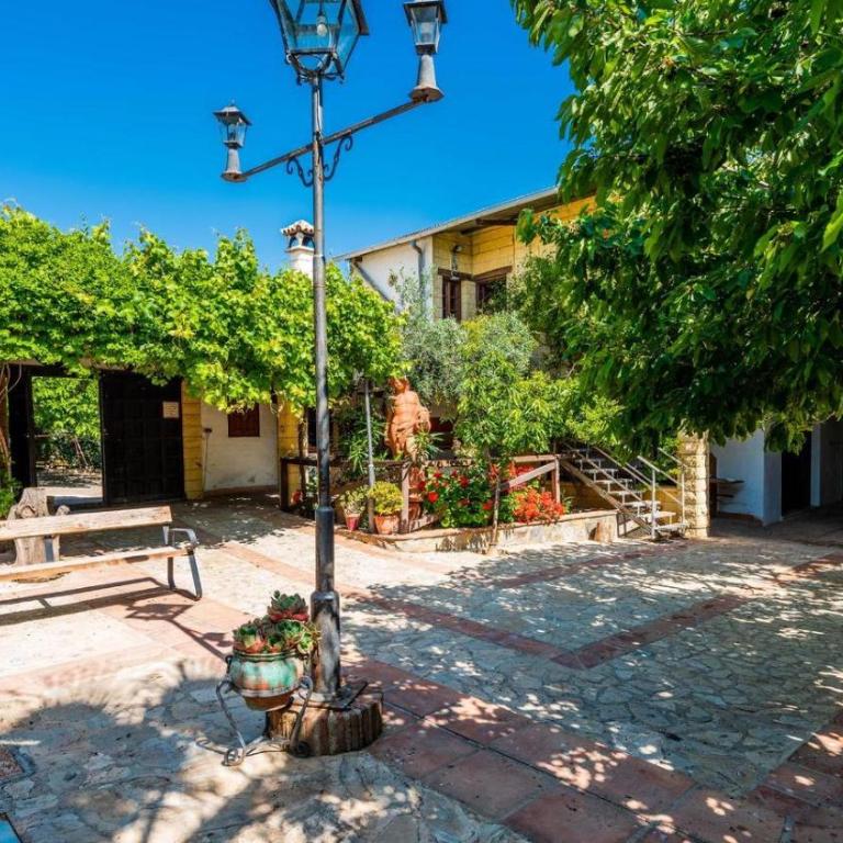 Cortijo El Vinculo Campillos by Ruralidays - Five-Bedroom Villa - 5