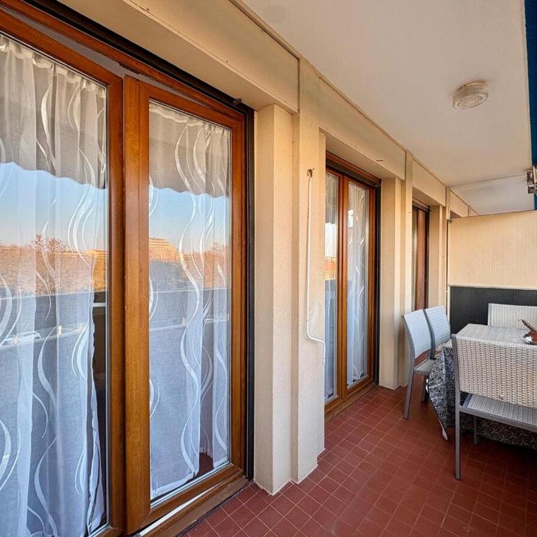 Appartement T2 avec balcon, résidence arborée, parking - Apartamento de 1 dormitorio - 6