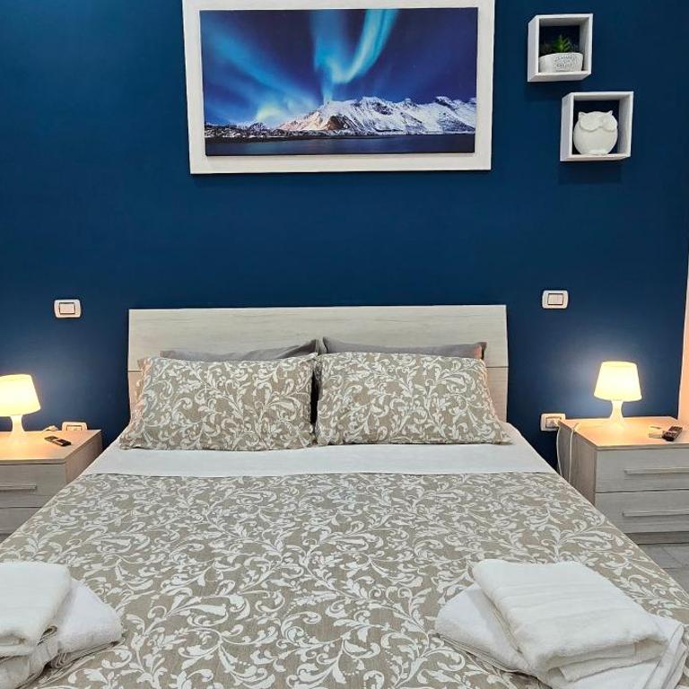 381 Rooms stay Napoli - Camera Matrimoniale con Balcone - 1