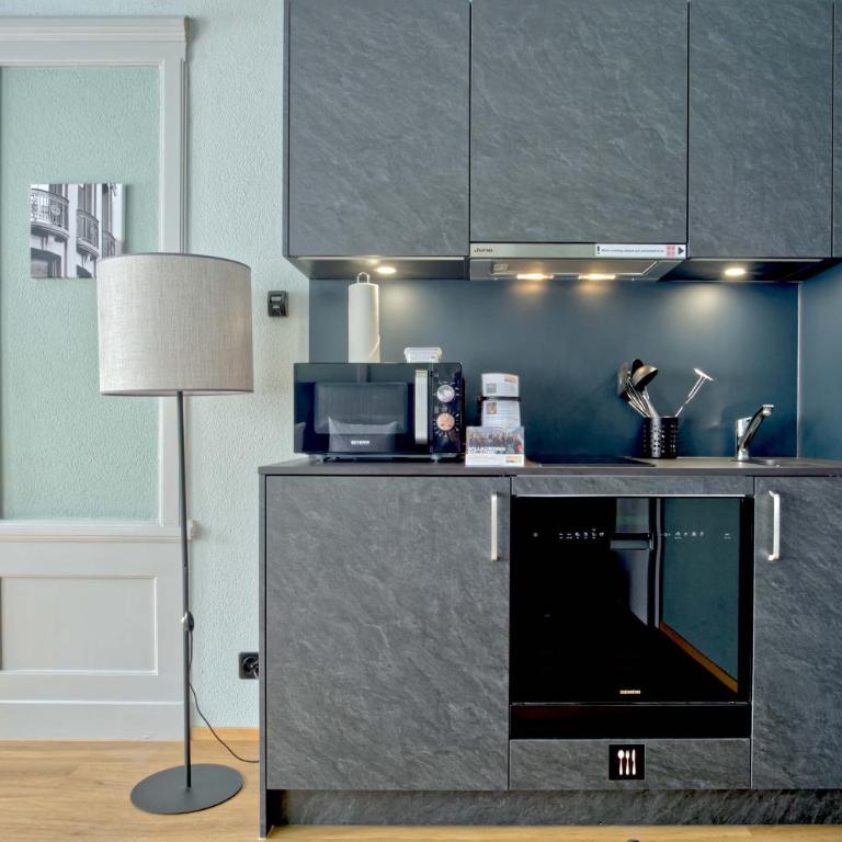 BANK House Studio M 106 - GRIWA RENT - Appartamento Monolocale con 1 Letto Matrimoniale - 4