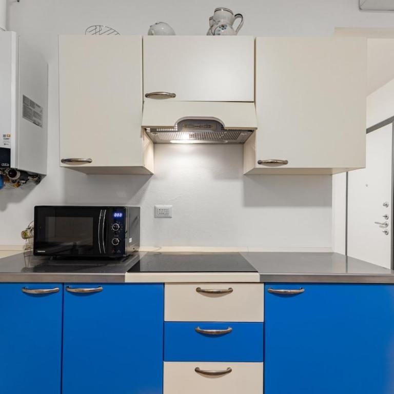 Casa Piera, 5 min drive from Lake Como, Modern apartment - Appartamento con 2 Camere da Letto - 2