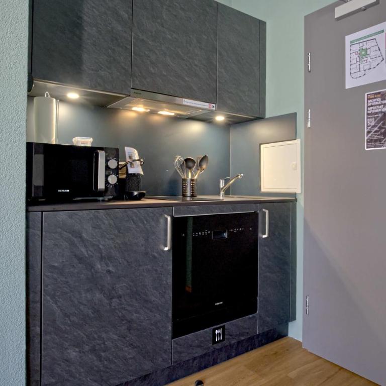 BANK House Studio M 202 - GRIWA RENT - Studio Apartment with One Double Bed - 4