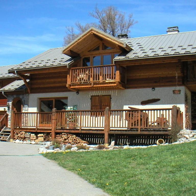 Charmant 2 Pièces + Coin Montagne - Parking Privé, WiFi, Proche Pistes - FR-1-762-31 - Appartement - 1