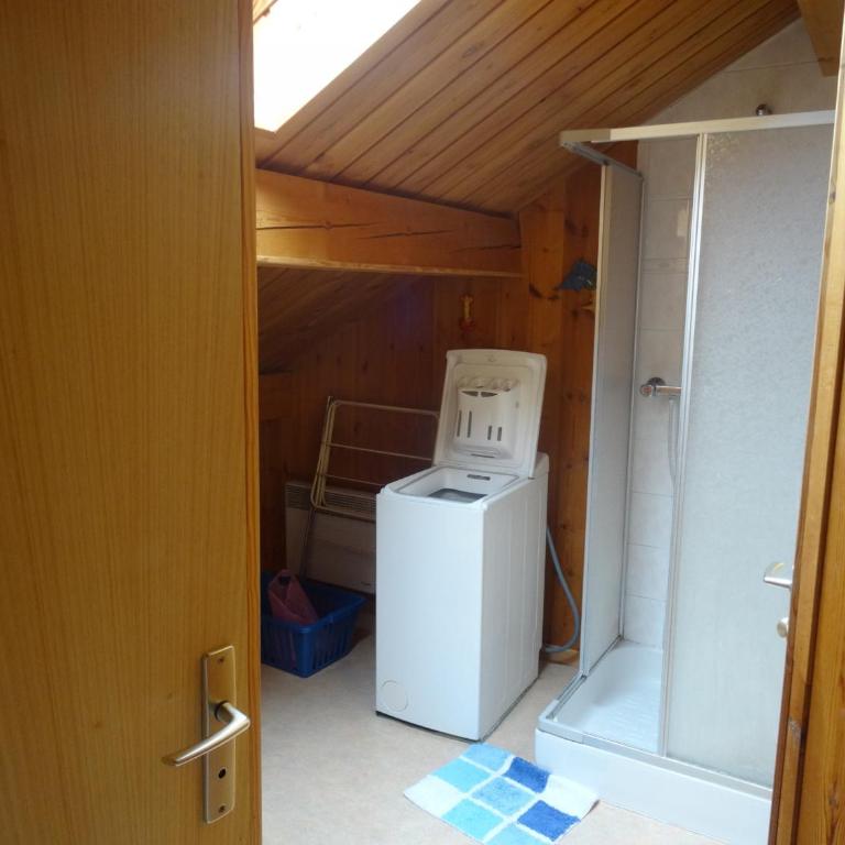 Charmant 2 Pièces + Coin Montagne - Parking Privé, WiFi, Proche Pistes - FR-1-762-31 - Appartement - 12