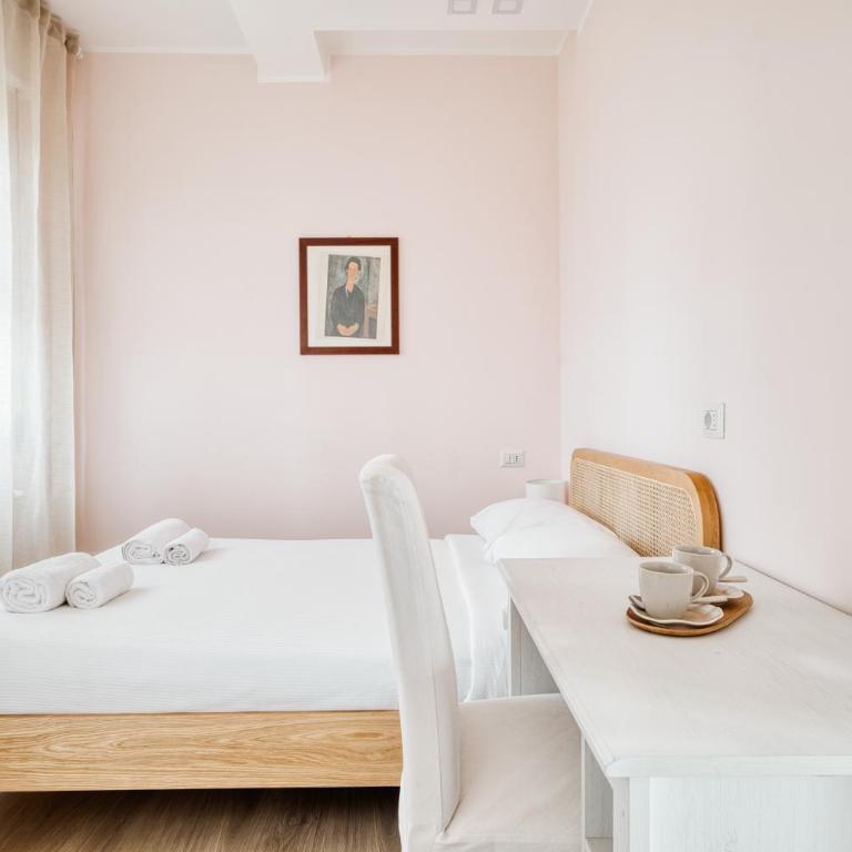 Top-floor penthouse with panoramic terrace - 20 minutes from San Siro & Duomo - Appartamento con 2 Camere da Letto - 26