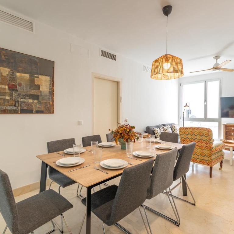 Tentudia Charming Apartments with Private Roof-Top or Patio in San Bernardo By OCityzen - Three-Bedroom Apartment with Private Rooftop - First Floor - 4