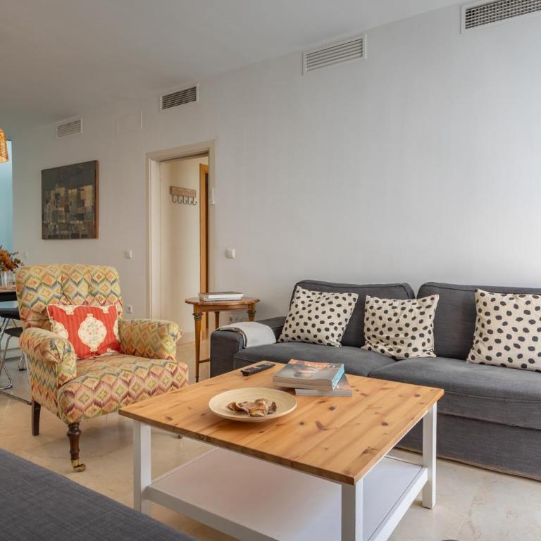 Tentudia Charming Apartments with Private Roof-Top or Patio in San Bernardo By OCityzen - Three-Bedroom Apartment with Private Rooftop - First Floor - 5