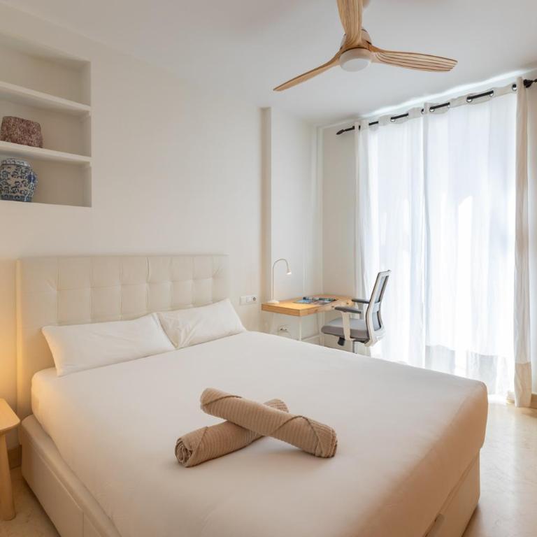Tentudia Charming Apartments with Private Roof-Top or Patio in San Bernardo By OCityzen - Three-Bedroom Apartment with Private Rooftop - First Floor - 15