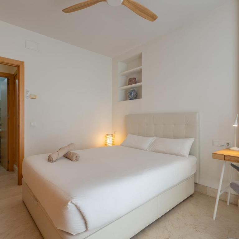 Tentudia Charming Apartments with Private Roof-Top or Patio in San Bernardo By OCityzen - Three-Bedroom Apartment with Private Rooftop - First Floor - 13