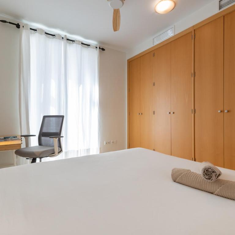 Tentudia Charming Apartments with Private Roof-Top or Patio in San Bernardo By OCityzen - Three-Bedroom Apartment with Private Rooftop - First Floor - 14