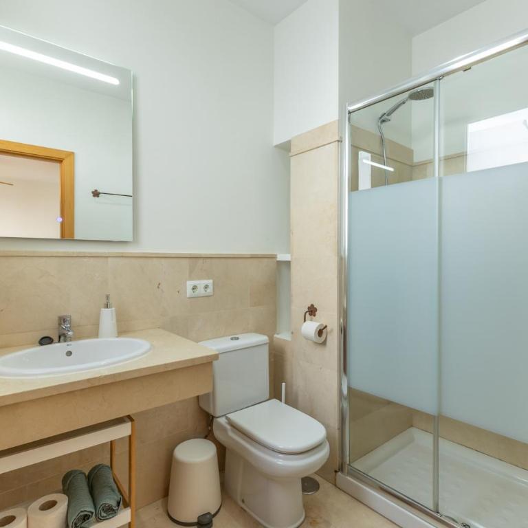 Tentudia Charming Apartments with Private Roof-Top or Patio in San Bernardo By OCityzen - Three-Bedroom Apartment with Private Rooftop - First Floor - 21