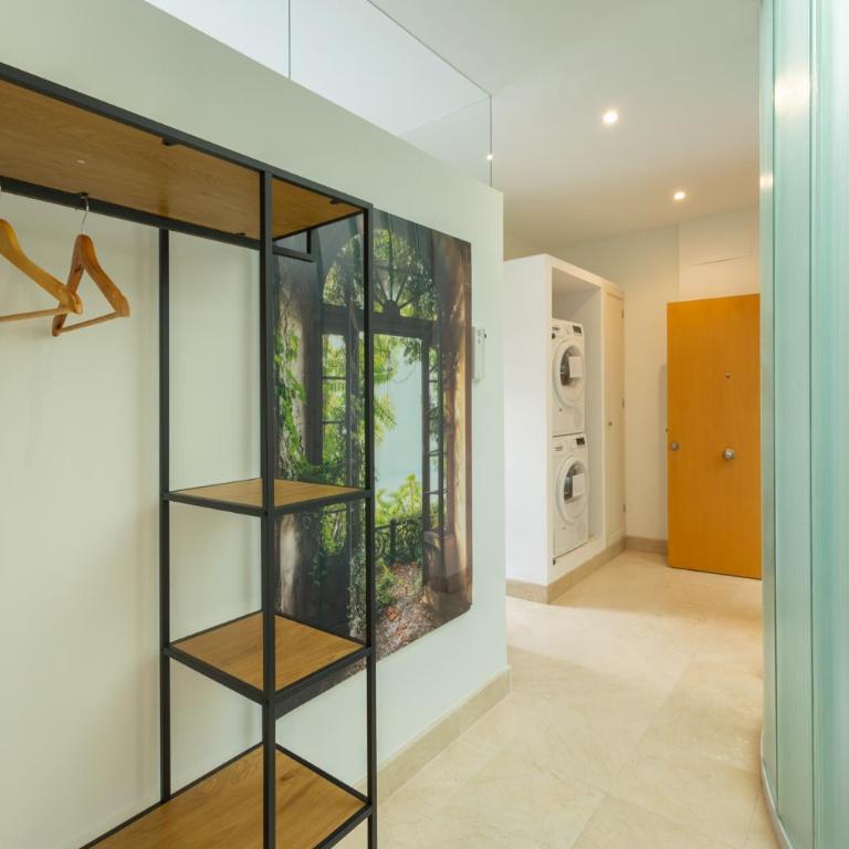 Tentudia Charming Apartments with Private Roof-Top or Patio in San Bernardo By OCityzen - Three-Bedroom Apartment with Private Rooftop - First Floor - 29