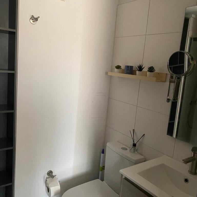 Moderno 1 Dormitorio Santiago Centro 5 - One-Bedroom Apartment - 2