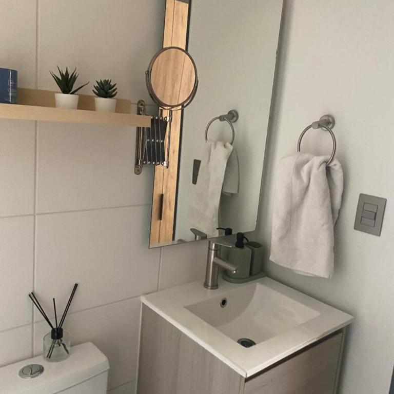 Moderno 1 Dormitorio Santiago Centro 5 - One-Bedroom Apartment - 3