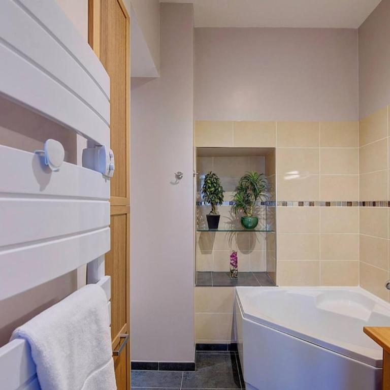 Appartement de charme - Hyper Centre - Wifi - Apartment mit 2 Schlafzimmern und Balkon - 11