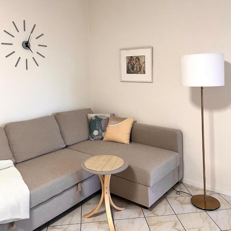 Spacious, renovated apartment in the centre - One-Bedroom Apartment - 7