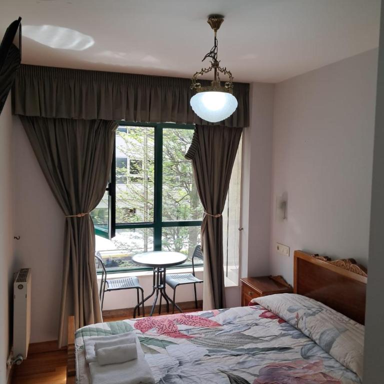 Hostal Pumar - Habitación Doble con baño privado - 6
