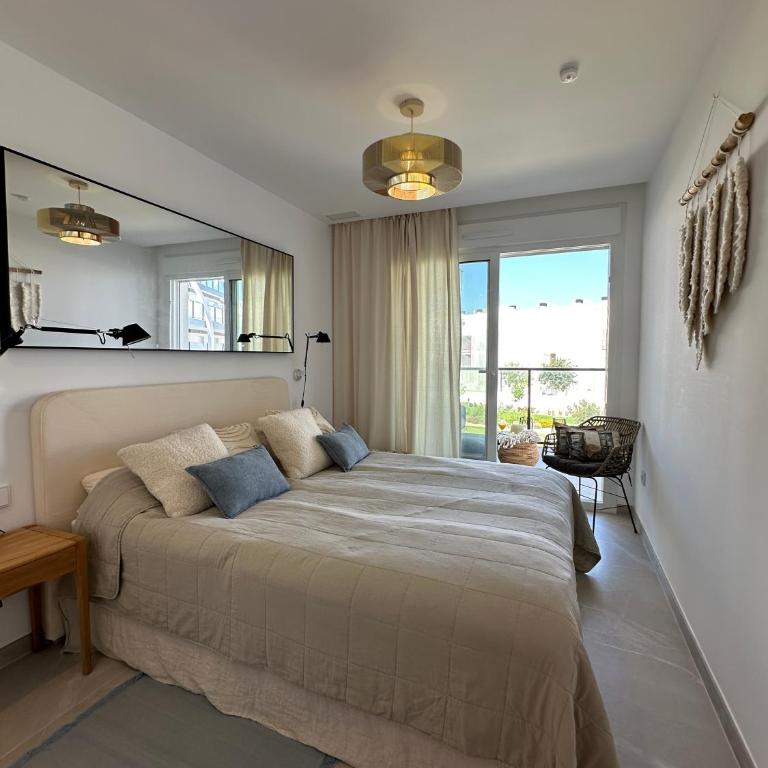 Bella Beach Luxe Apartment Dénia - Apartamento de 2 dormitorios - 10