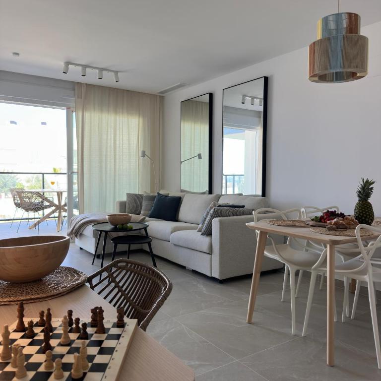 Bella Beach Luxe Apartment Dénia - Apartamento de 2 dormitorios - 12