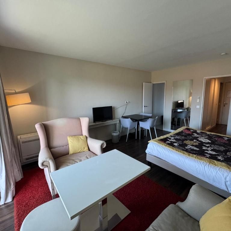 Grand studio sur le golf de Chiberta - Studio avec Balcon - 15