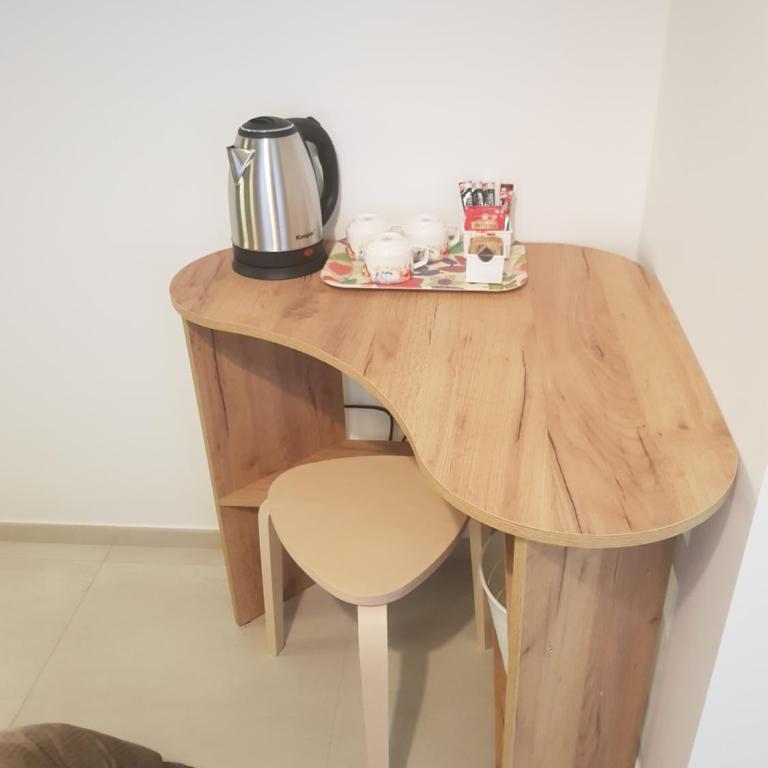 Domus Vera - Camera Tripla con Bagno Privato - 7