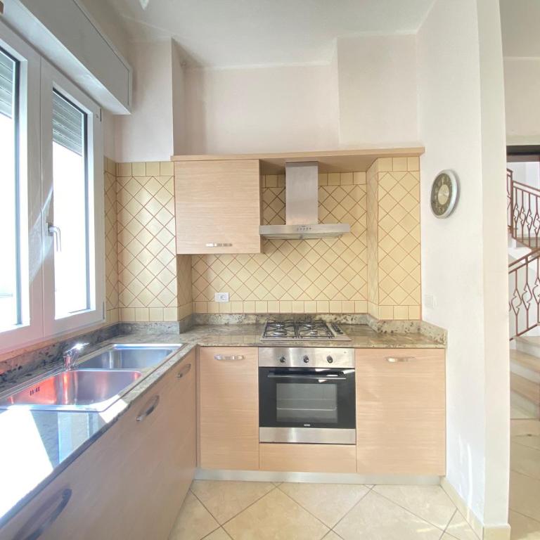 Sunrise Home Petrarca - Appartamento con 2 Camere da Letto - 34