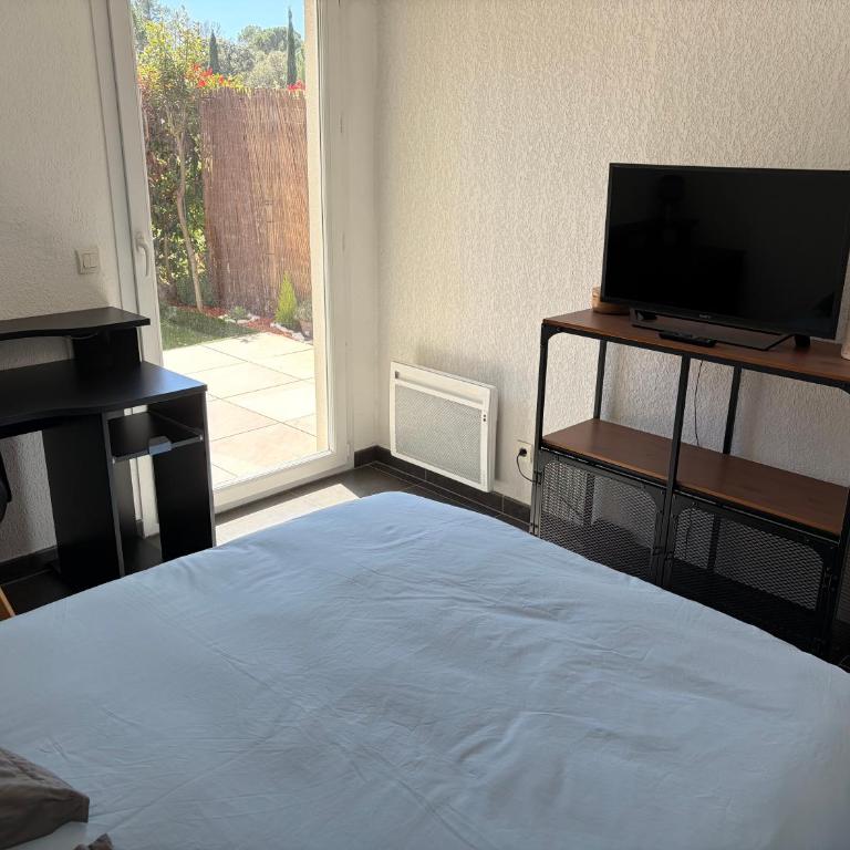 Appartement 65m2 avec Piscine et Rez de jardin 80m2 - Apartment mit 2 Schlafzimmern - 15