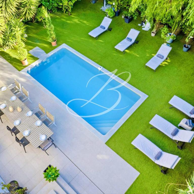 Villa Anna for 10 people with a pool and garden - Villa - 56