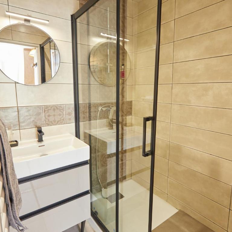 Hôtel Panoramic et des Bains - Chambre Double - 3