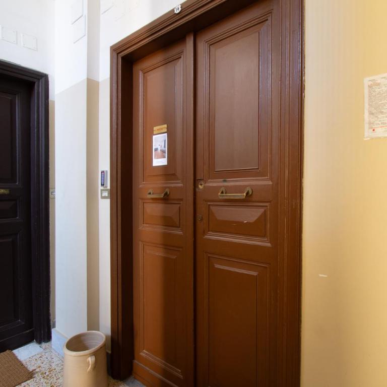Stella Merulana - Appartamento con 2 Camere da Letto - 41