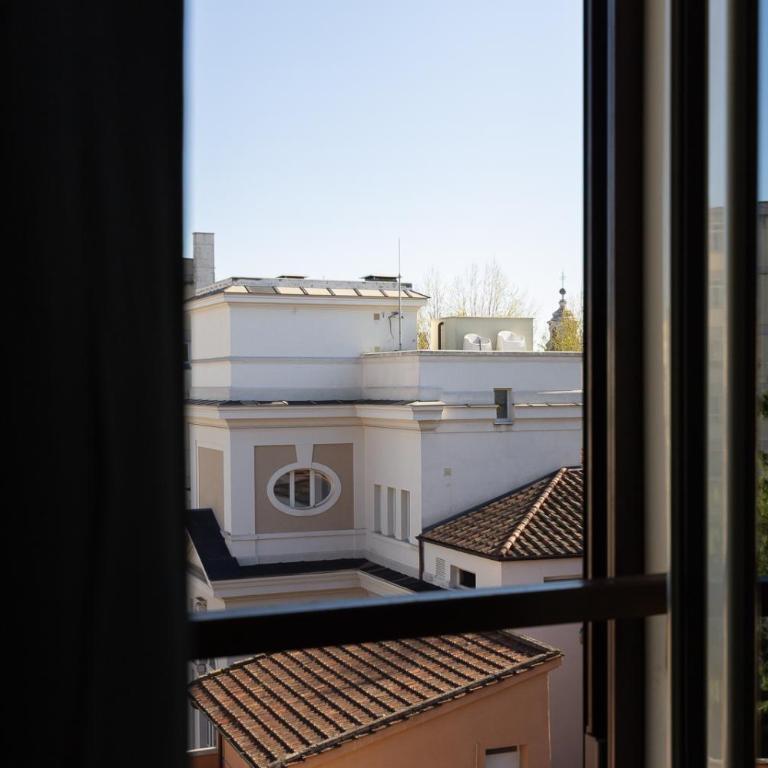 Stella Merulana - Appartamento con 2 Camere da Letto - 35
